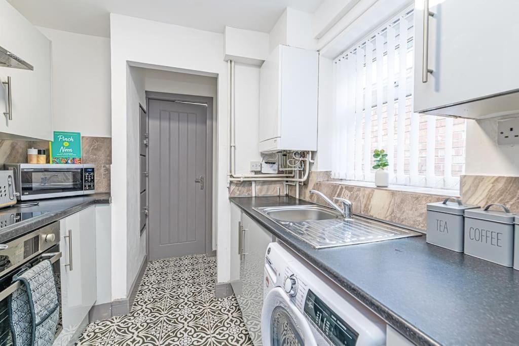 3 Bedroom Holiday House Liverpool Eksteriør bilde